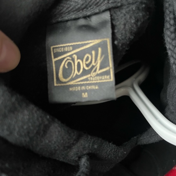 OG Obey cheetah black sweater - Picture 2 of 3